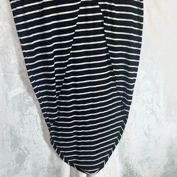 Very Cute Hi-Lo Dress - Picture 3 of 5